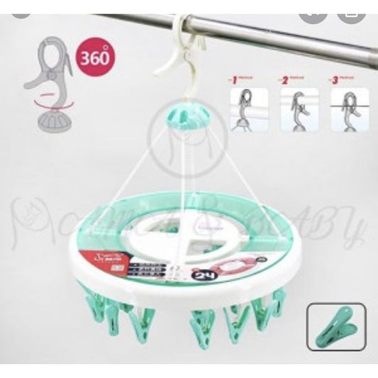 PLASTIC LAUNDRY HANGER