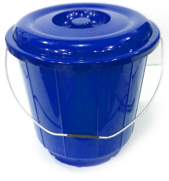 PLASTIC TUB WITH LID