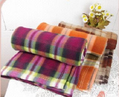 FLEECE ROLL BLANKET FLEE001